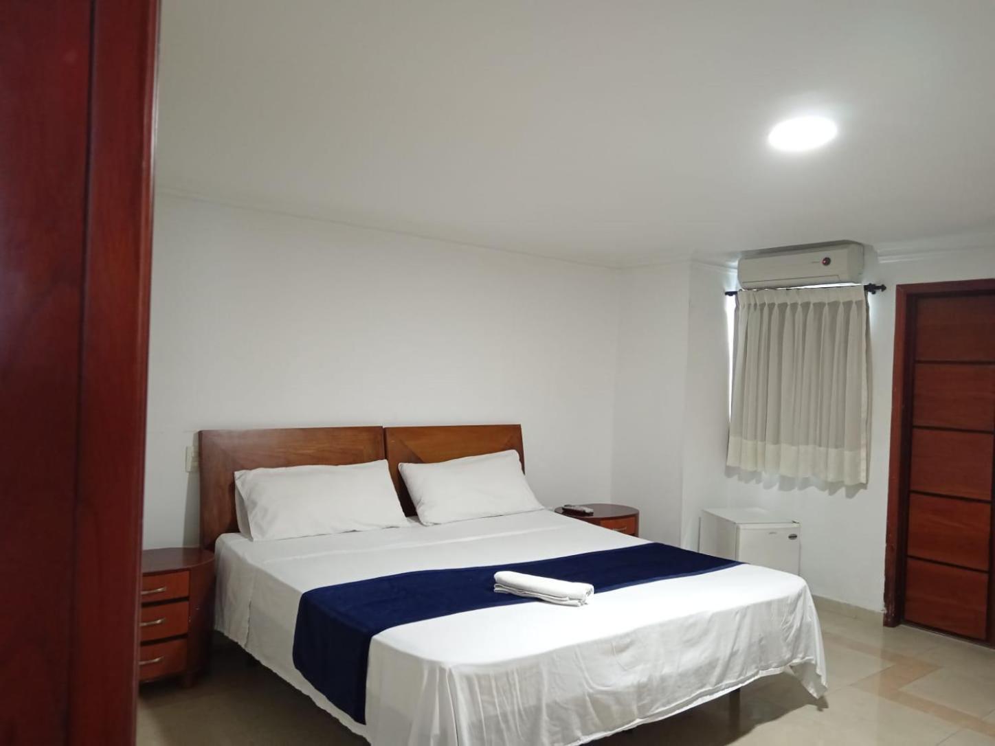 בארנקווילה Hotel Charthon Barranquilla מראה חיצוני תמונה