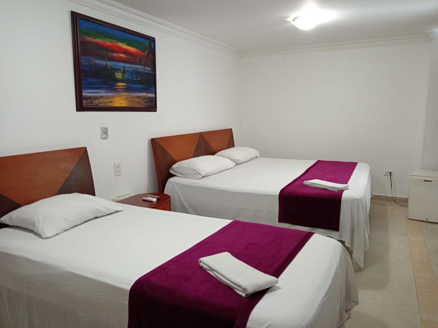 בארנקווילה Hotel Charthon Barranquilla מראה חיצוני תמונה