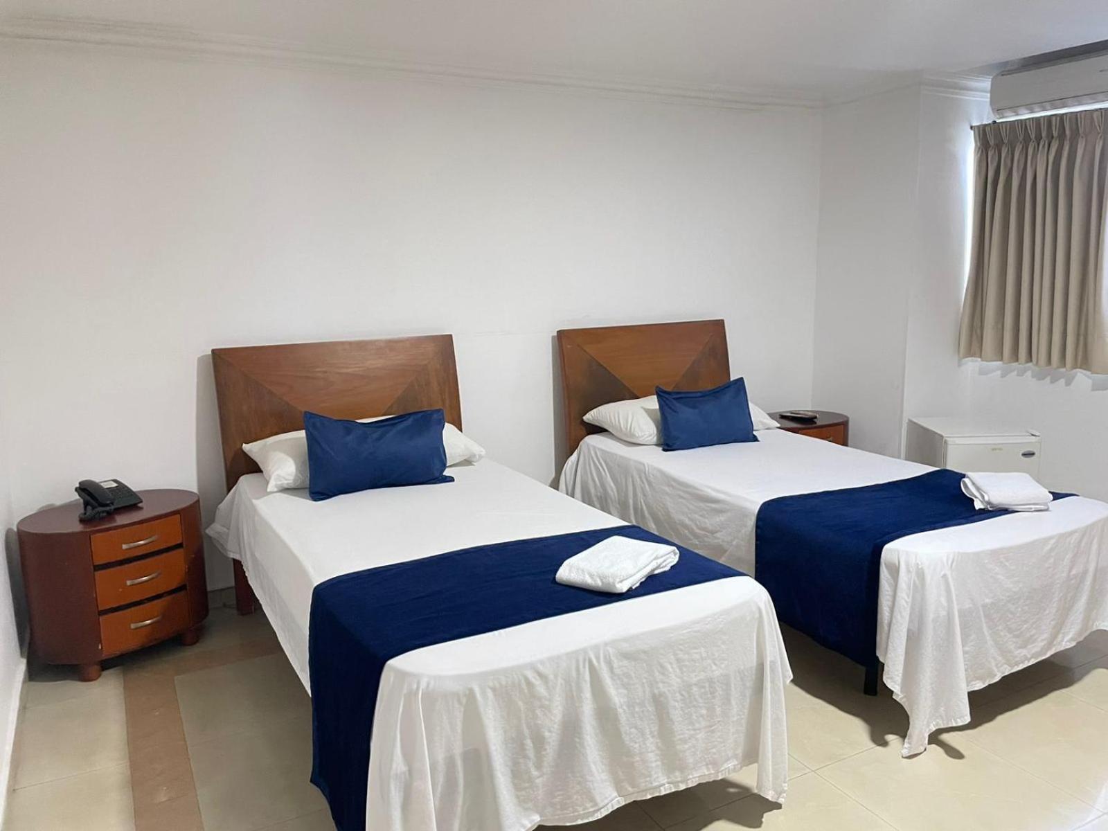 בארנקווילה Hotel Charthon Barranquilla מראה חיצוני תמונה