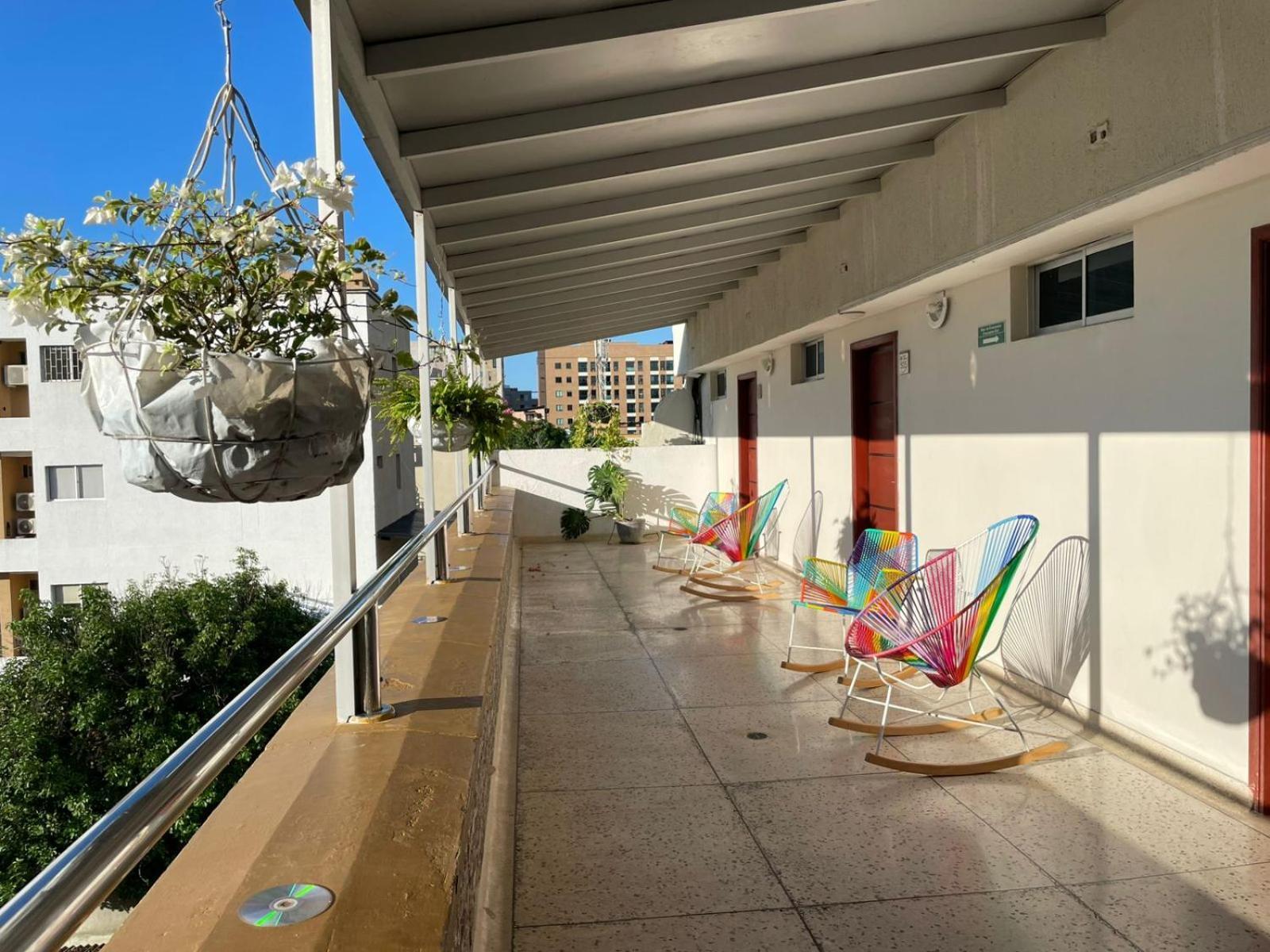 בארנקווילה Hotel Charthon Barranquilla מראה חיצוני תמונה