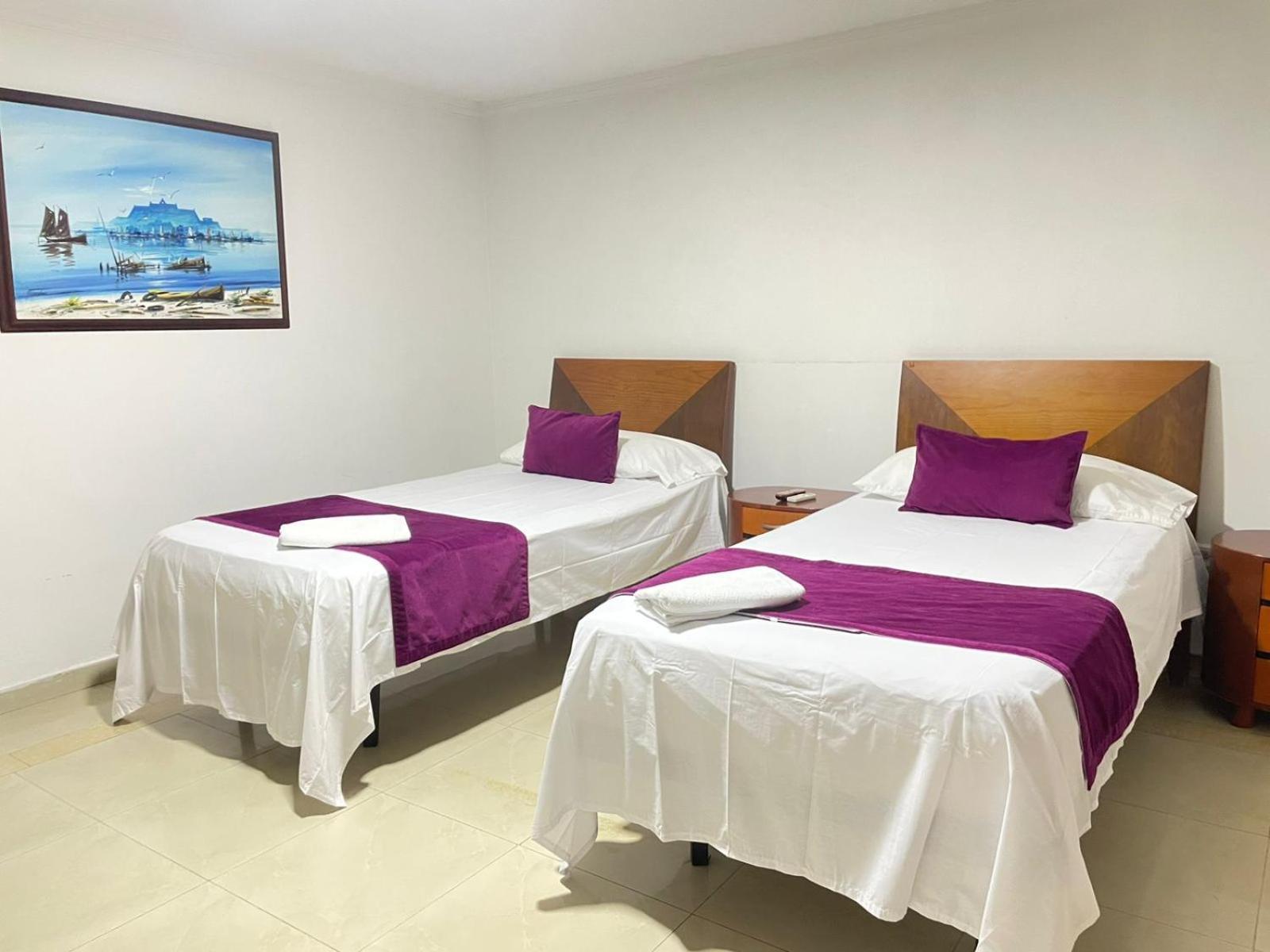 בארנקווילה Hotel Charthon Barranquilla מראה חיצוני תמונה